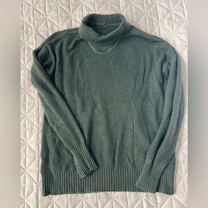 Lululemon green turtleneck sweater. Size M.